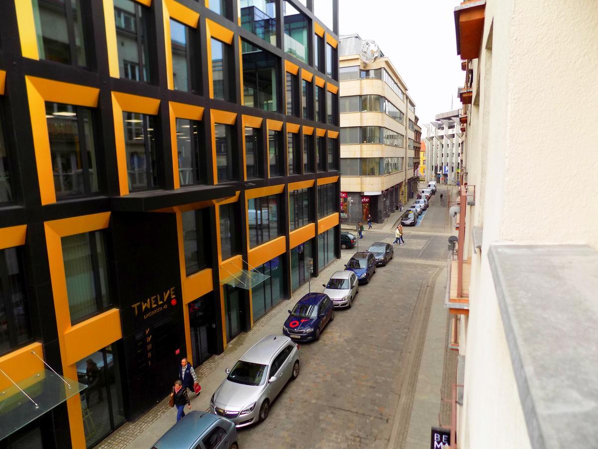 City Central Hostel Laciarska Wrocław Eksteriør bilde